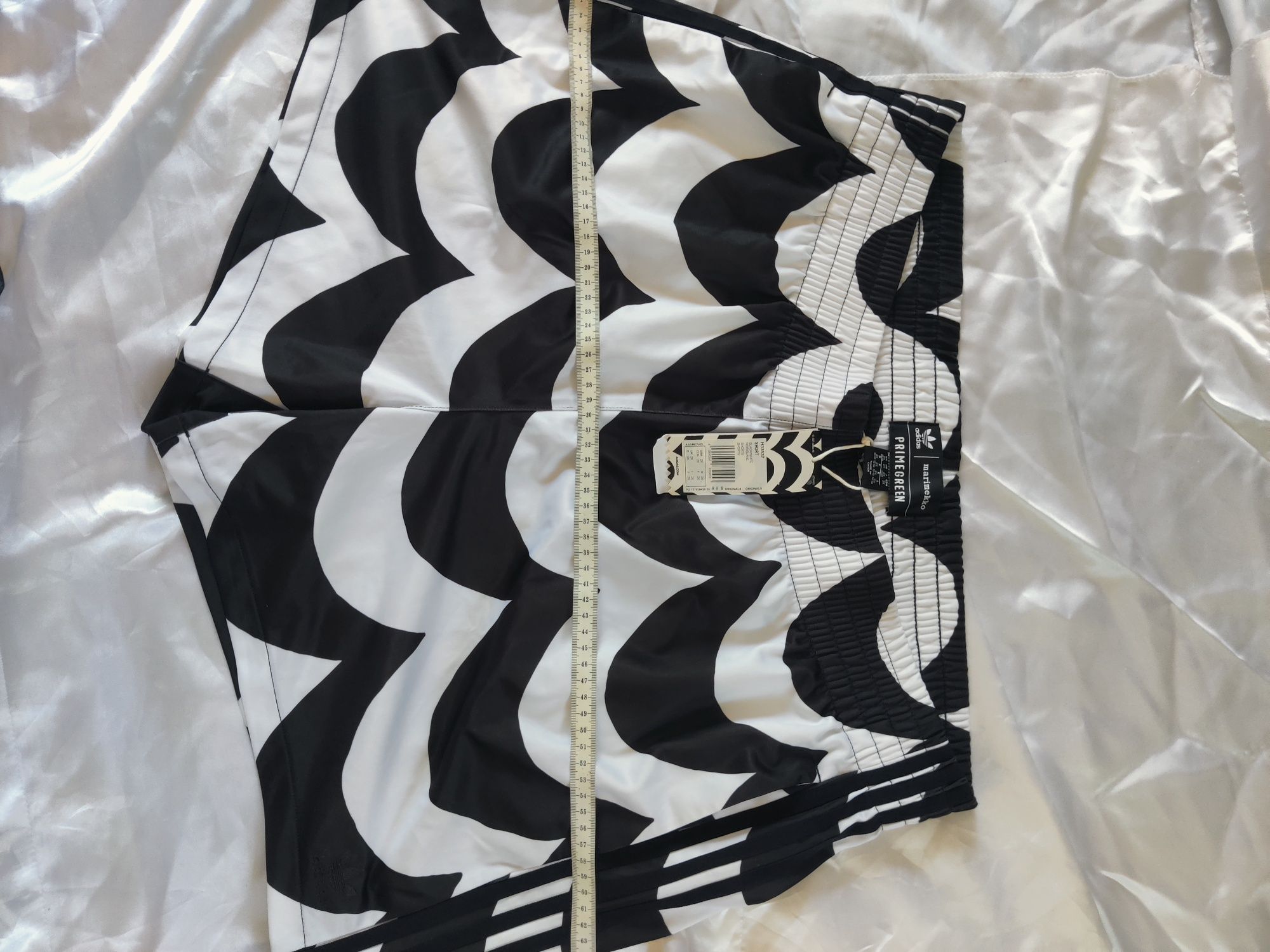 Шорти Adidas Marimekko Primegreen(оригінал)