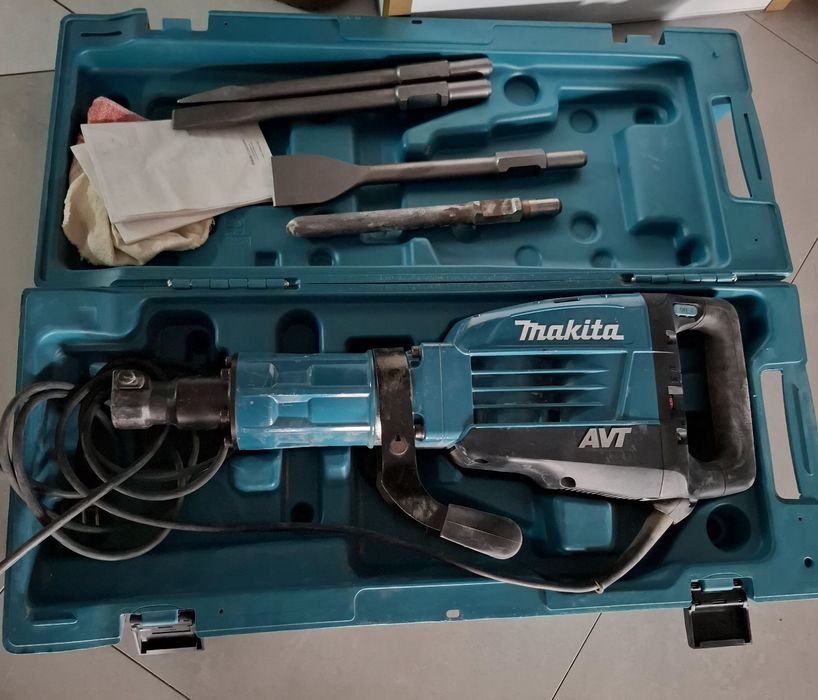 Makita młot wyburzeniowy