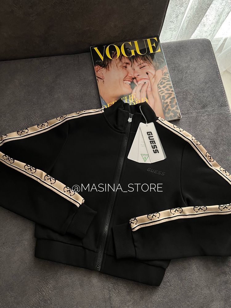Нова кофта світшот Guess Гесс вкорочена чорна XS оригінал