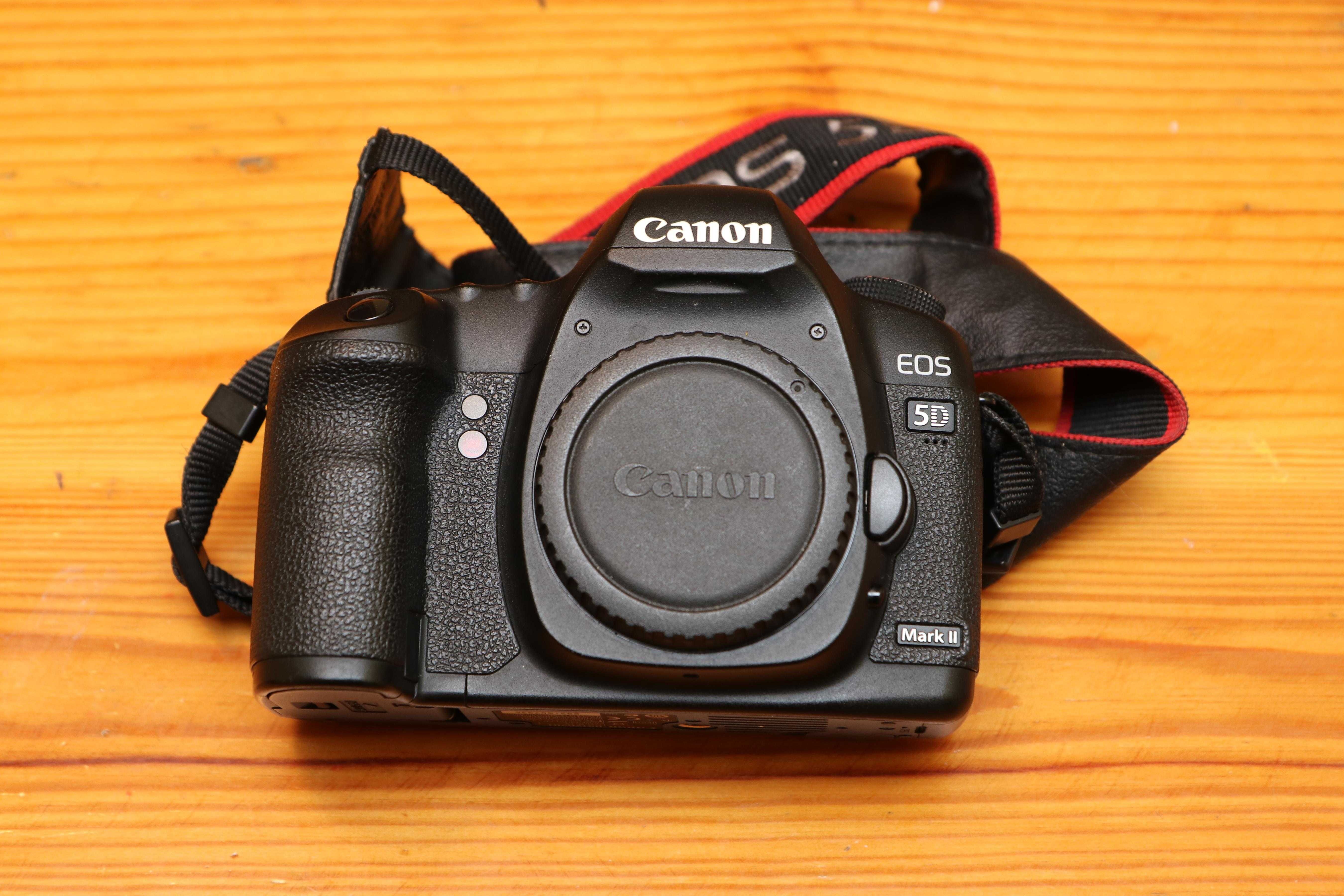 Aparat Canon 5D mk II  27,7k zdjęć  5d mk2