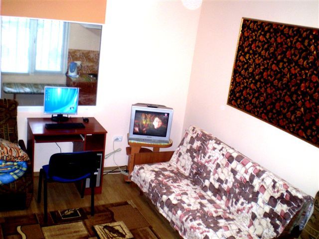 Посуточно 1 к.кв. 3 кровати, центр, Садовая-Чкалова, АТБ/Сильпо, докум
