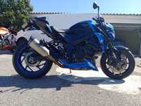 Vendo / troco Suzuki GSXS 750