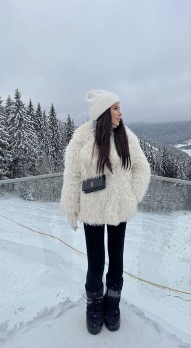 Шуба лама біла розмір універсальний