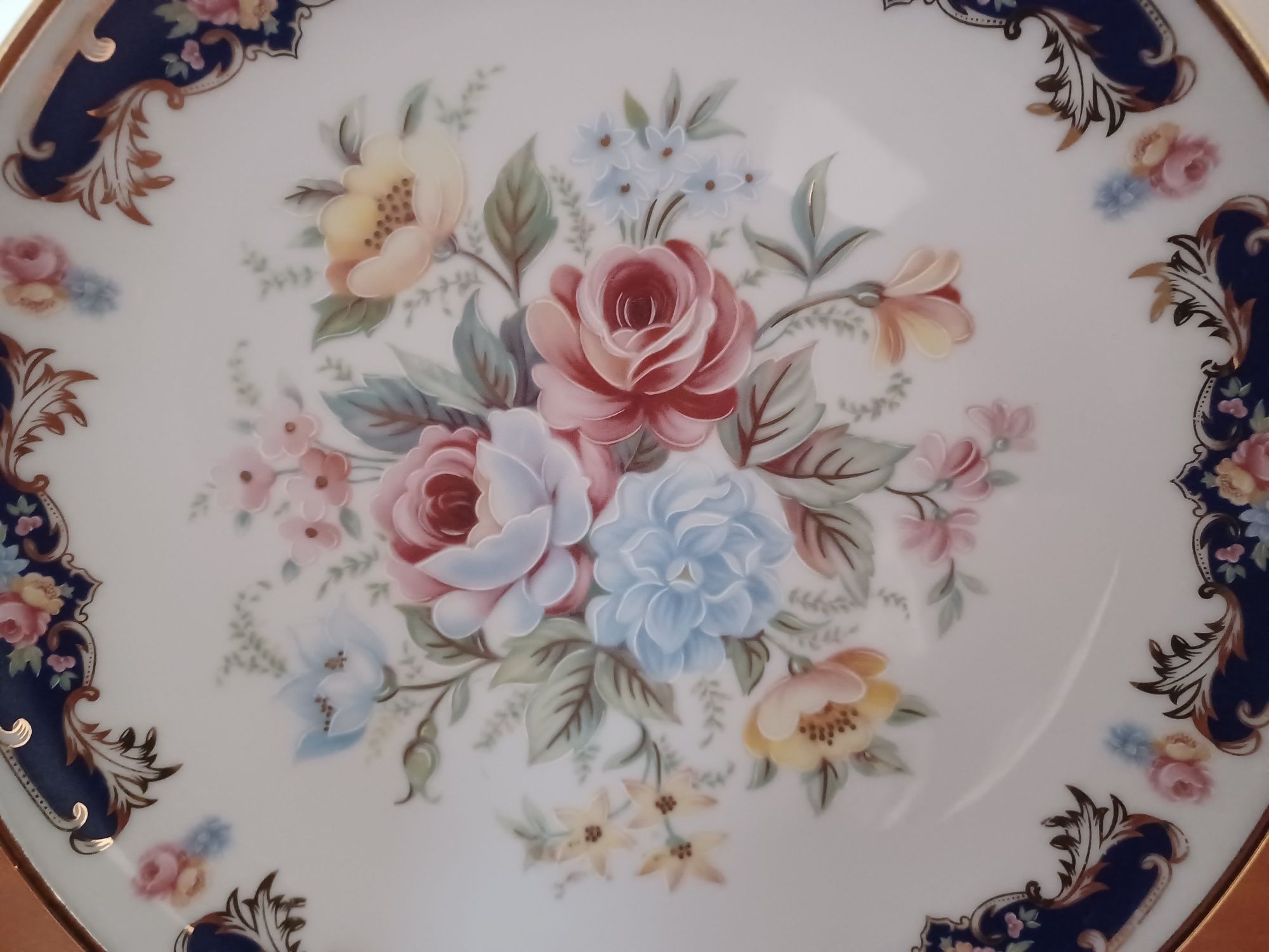 Prato floral em porcelana JSB Portugal