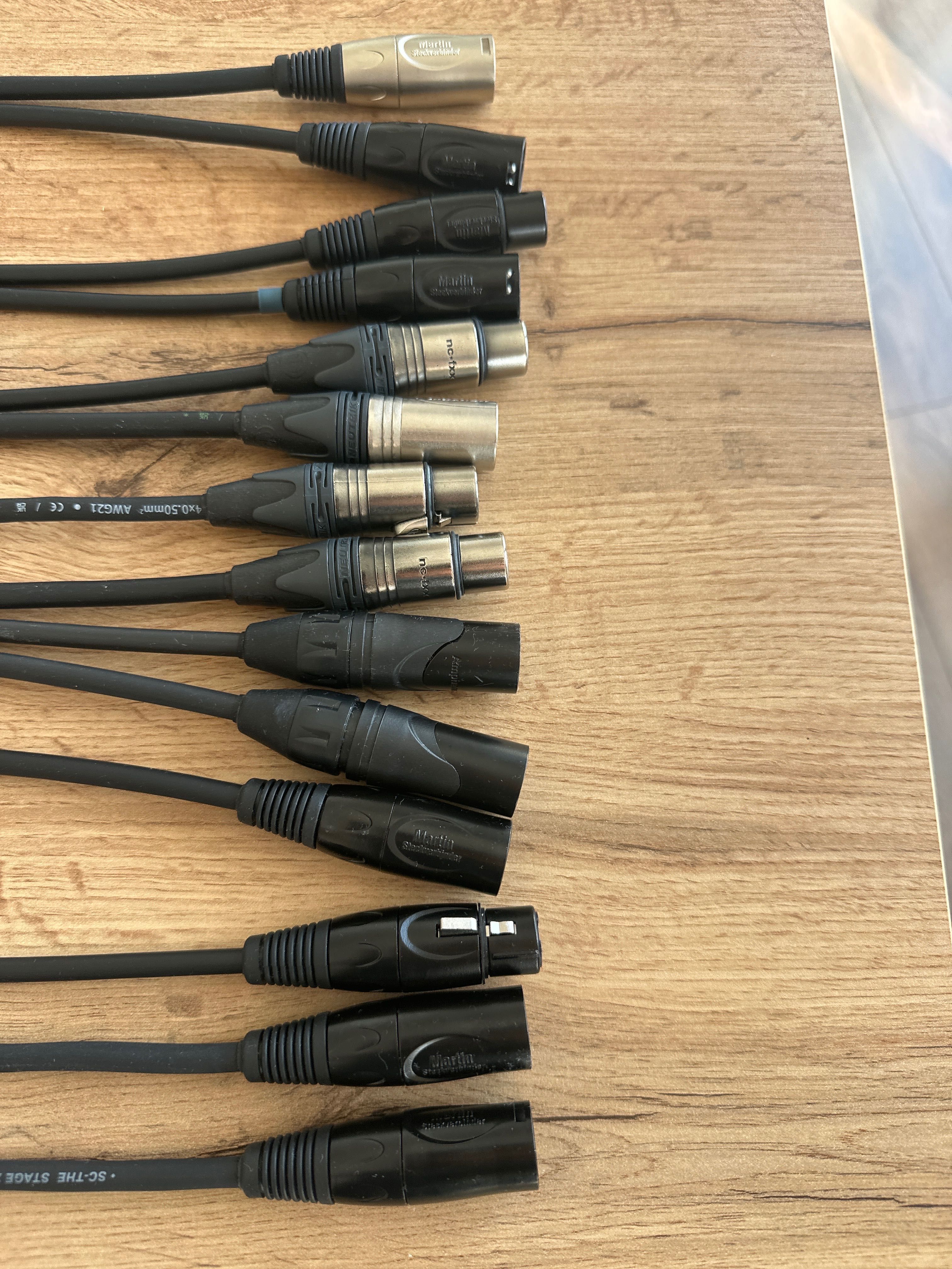 Kabel mikrofonow 50 cm , interkonekty XLR , 14 sztuk Neutrik Schulz
