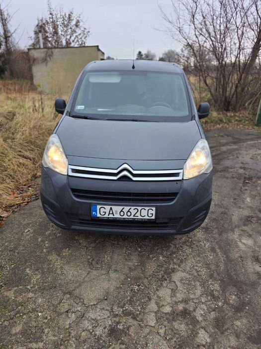 Citroen Berlingo Long Van 3 os. 1,6 HDI Salonowy pierwszy właściciel