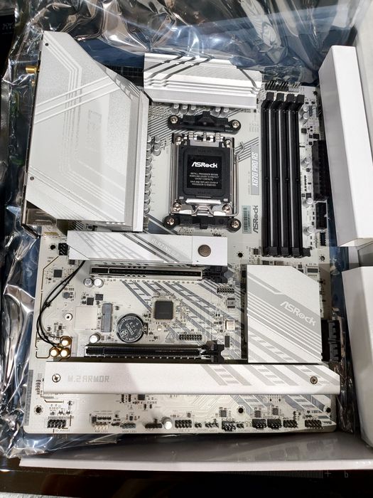 Asrock x870 Pro RS, zakupiona 01.07, przeszedłem na x870e