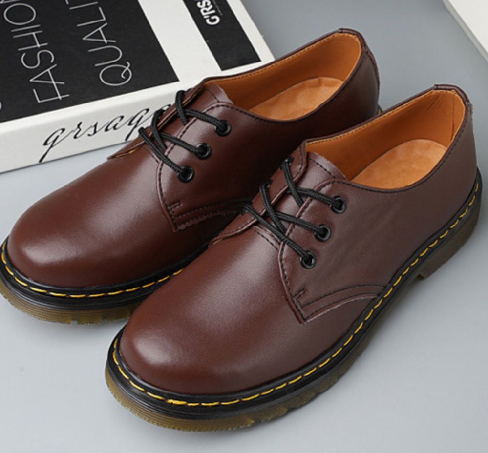 Eleganckie półbuty derby oxfordy miejskie obuwie unisex martensy