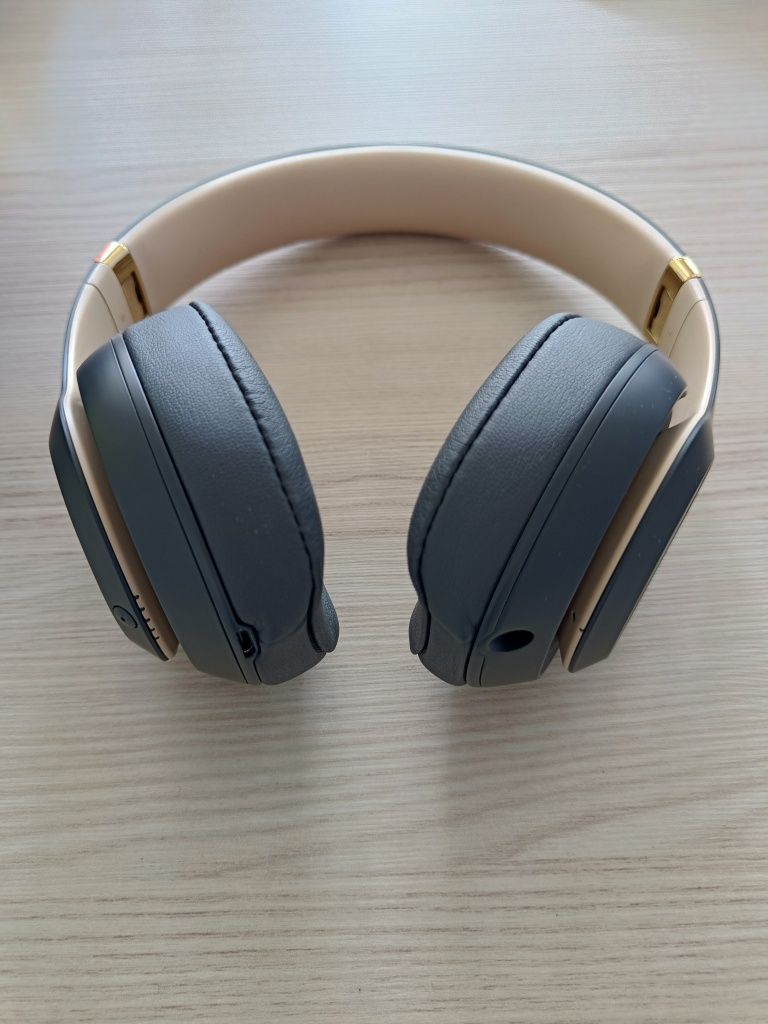 Apple Beats Studio3 Wireless Gray