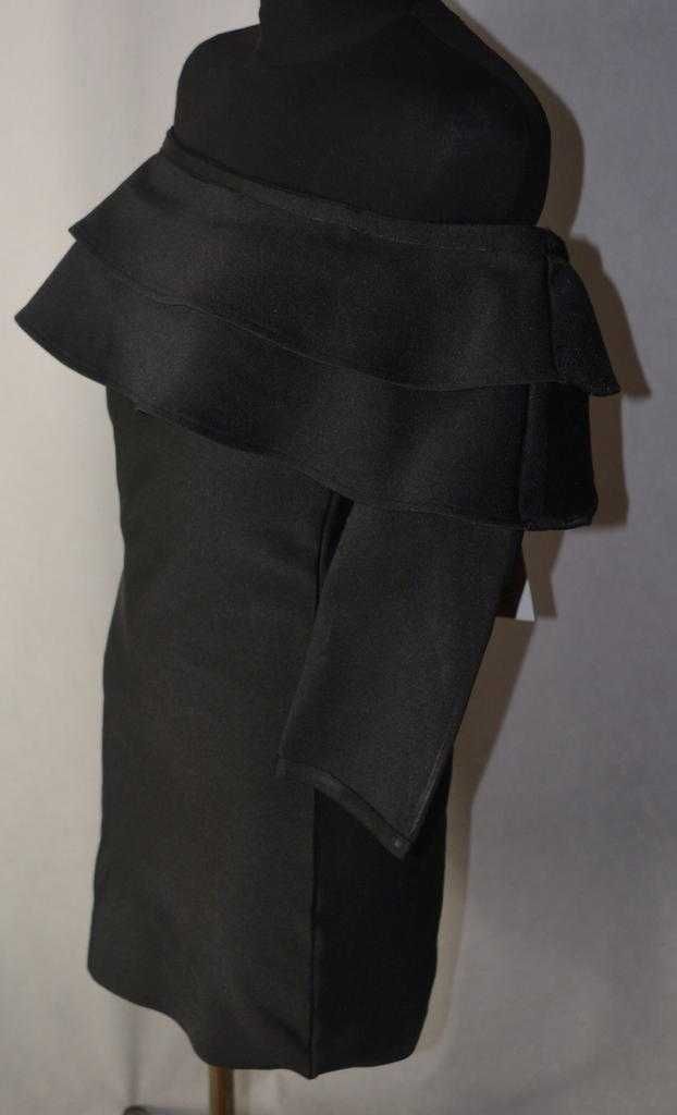 Sukienka hiszpanka mocno opinająca Wow couture M/L
