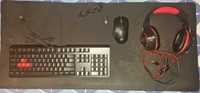 Kit escolar/gamer (teclado, rato e tapete) + fones oferta