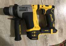 Перфоратор DeWalt DCH172