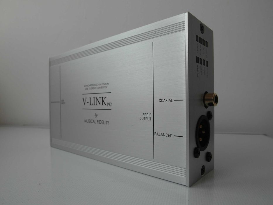 Musical Fidelity V-Link 192  usb/spdif   XMOS DAC