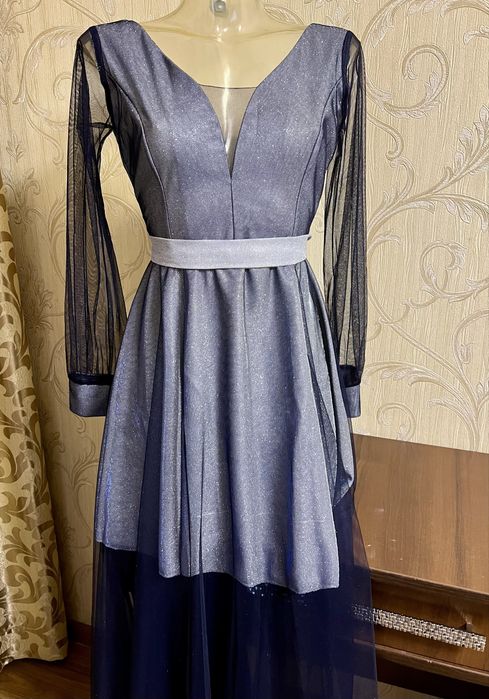 Платье вечернее нарядное