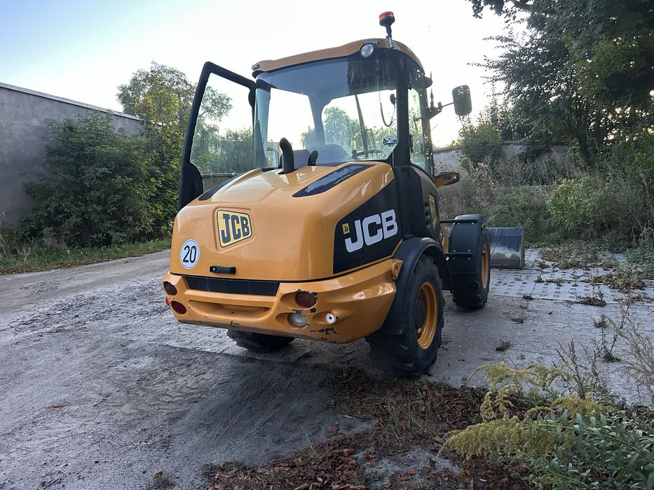 Sprzedam ładowarke jcb