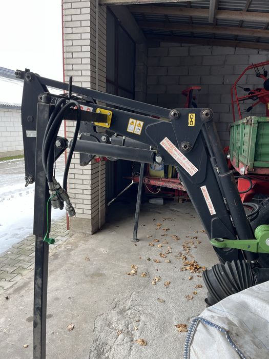 Ładowacz czołowy TUR 6 POL-MOT z adaptacja (New Holland TD)