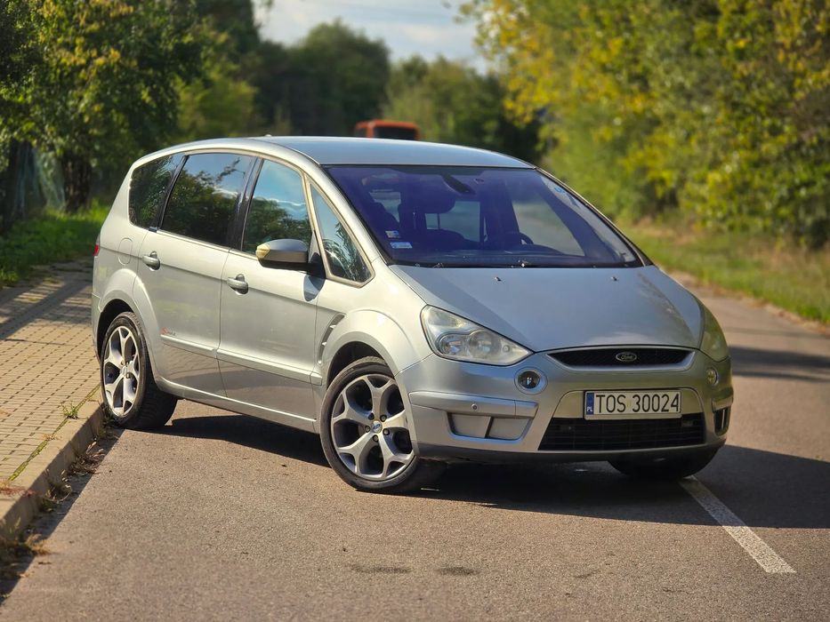Ford S-Max PERFEKT_2.0D_140KM_Oryginalny_Lakier_SKÓRY_NAWI_Zarejestrowany