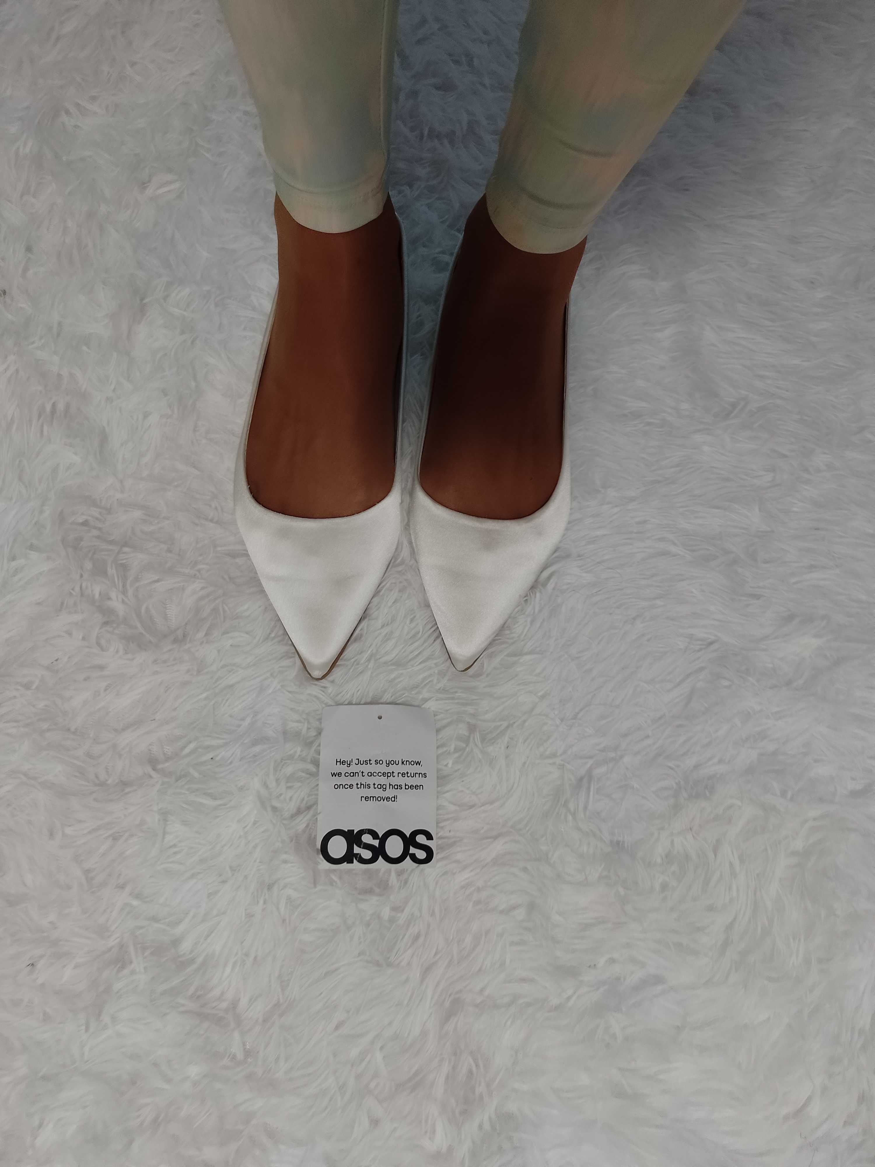 (40) ASOS Design/ Białe baleriny balerinki ślubne z Londynu, NOWE