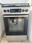 Kuchenka gazowo-elektryczna z piekarnikiem Gorenje GKS5C70XF