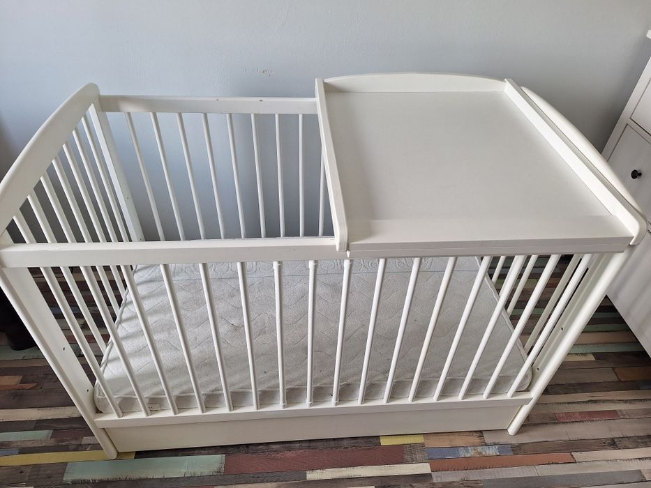 Łóżeczko niemowlęce