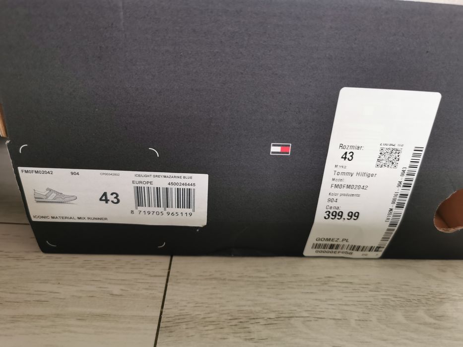 Buty tommy 43 nowe