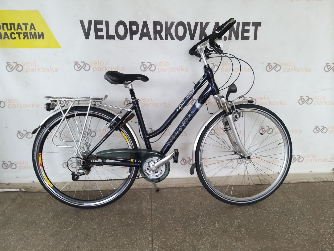 Міський велосипед Trek , з Європи, бу, колеса 28