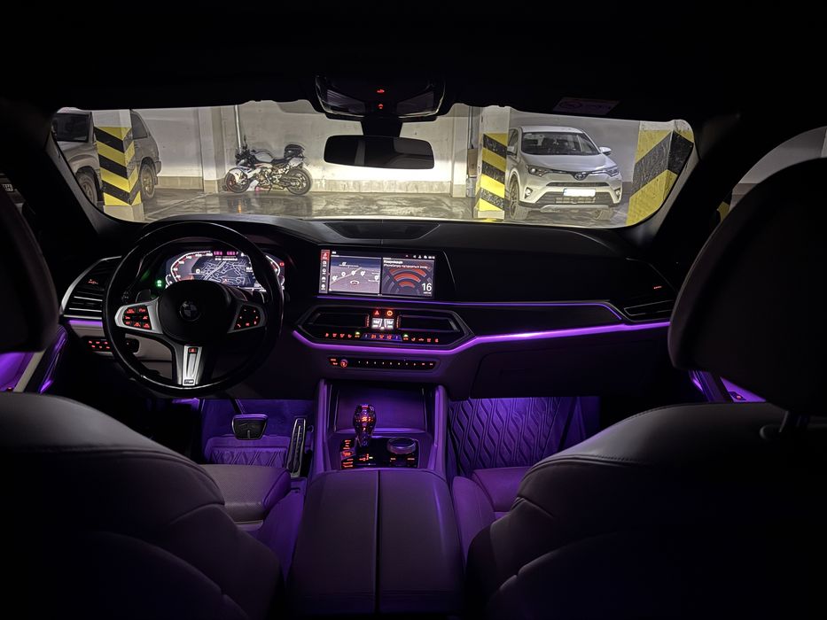 Автомобіль BMW X6 M50d M пакет