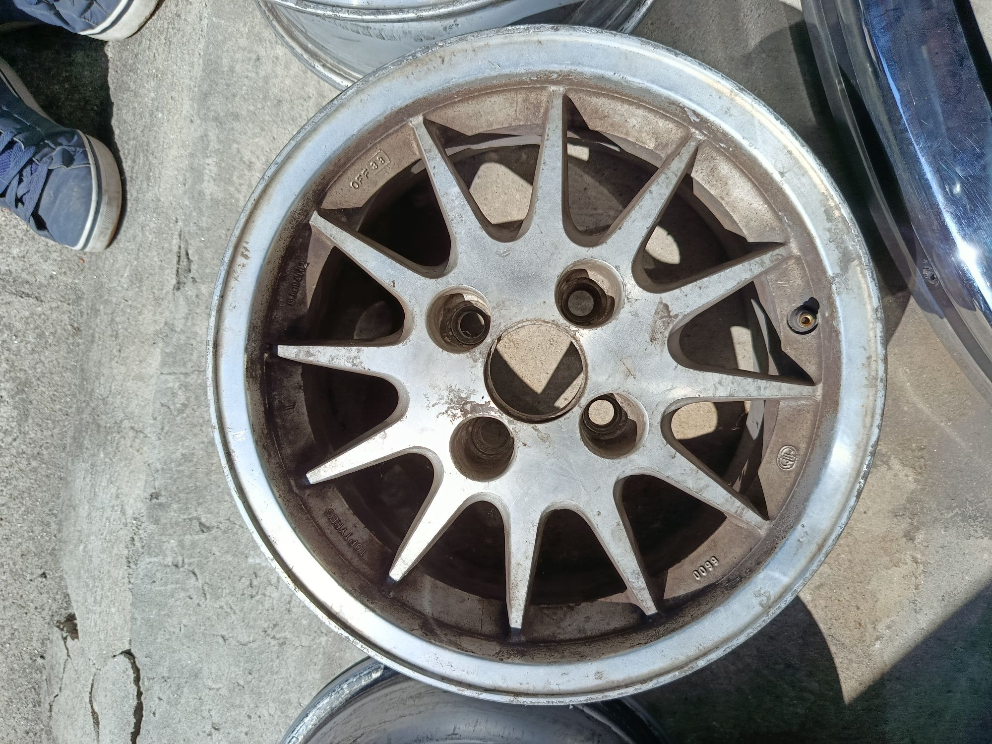 Jantes 14 4x100 com aba