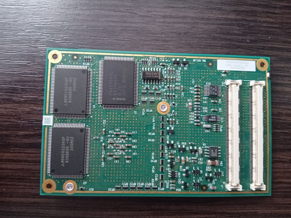 Pentium II na MMC-1