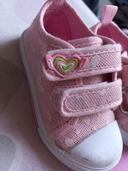 Trampki dla dziewczynki