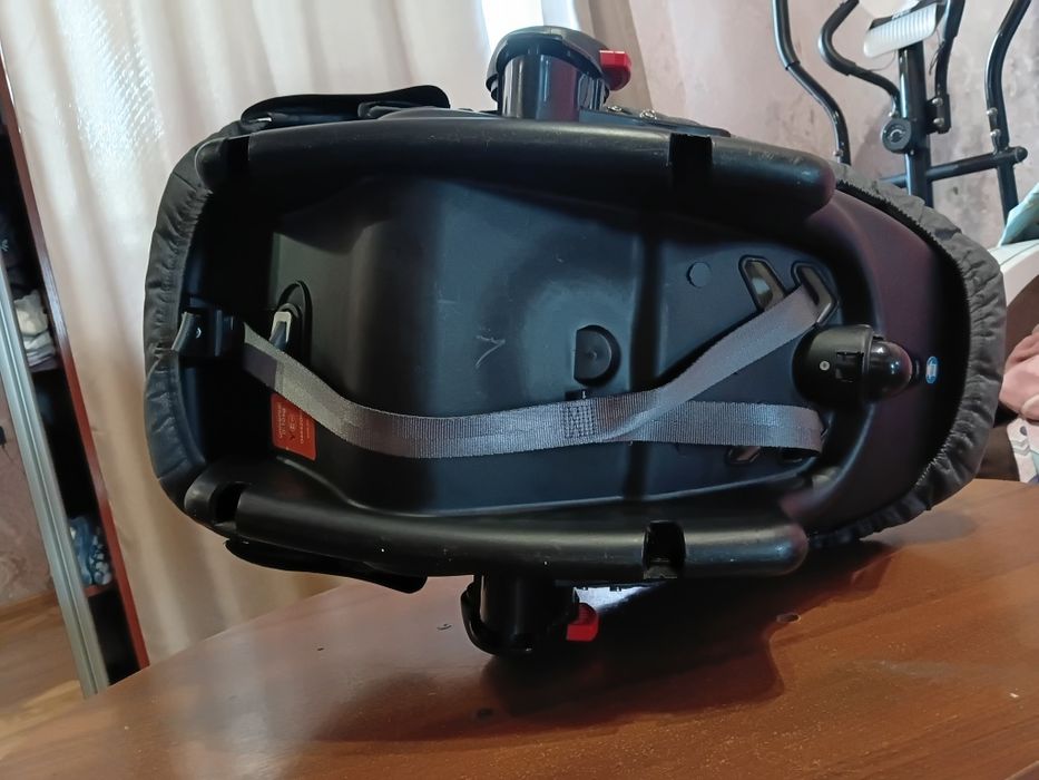 Детское автокресло от 0-10кг.