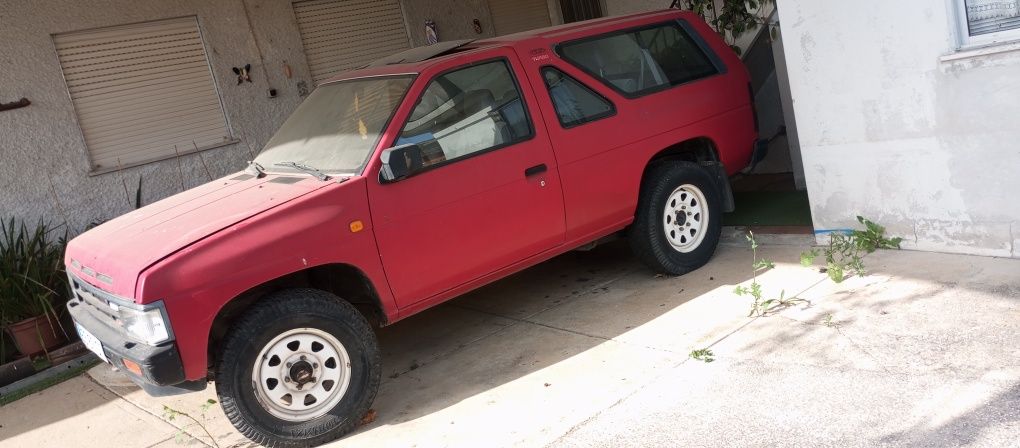 Nissan Terrano 4x4 turbo 2.5