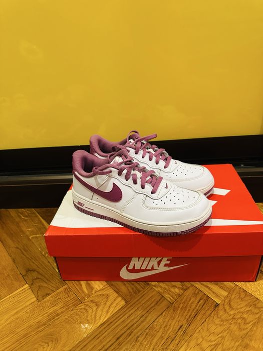 Кроссовки Nike Air Force размер 35