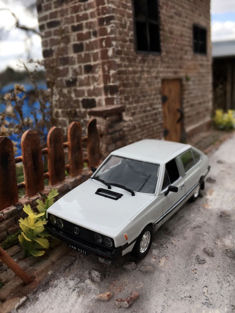 Czasopismo, Gazeta - POLONEZ COUPÉ-auta PRL,model,autka,kolekcja
