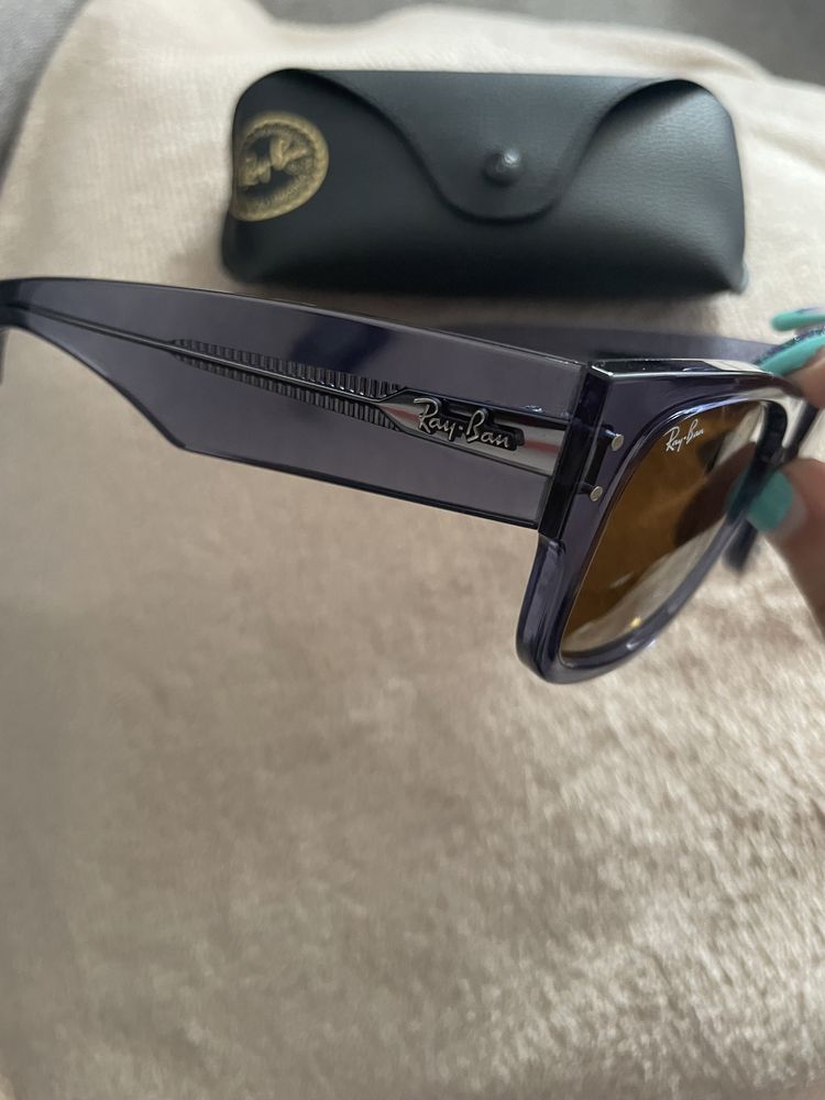 Óculos novos Ray Ban