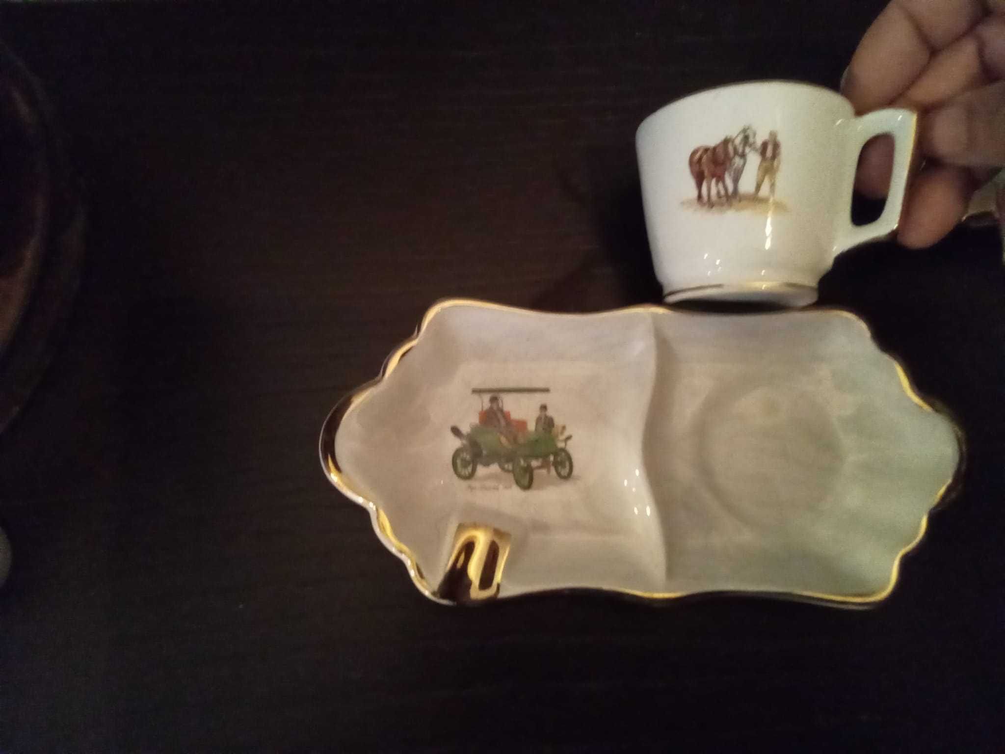 Conjunto de Chávena de café mas cinzeiro