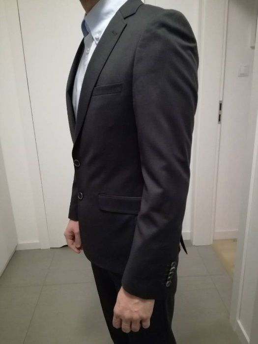 Garnitur marki Finshley & Harding Van Graff