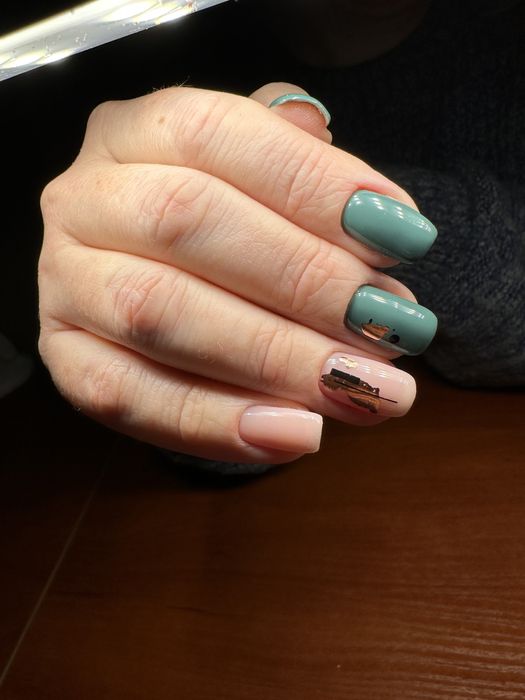 Маникюр/педикюр 450 грн Победа-5 ТЦ Гермес