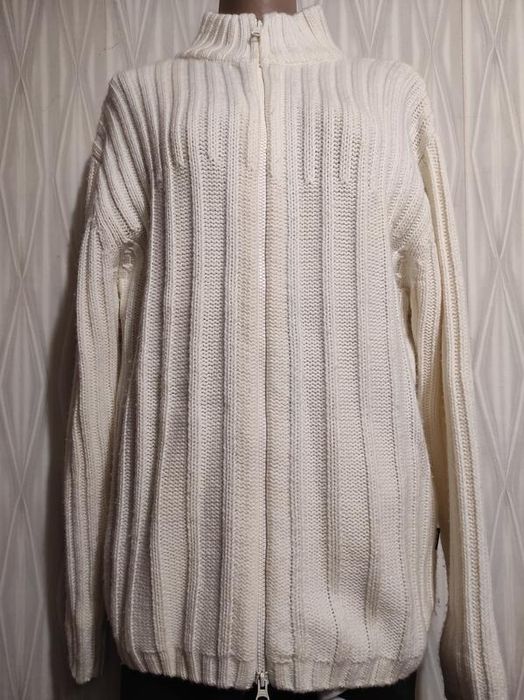 Мужской свитер .