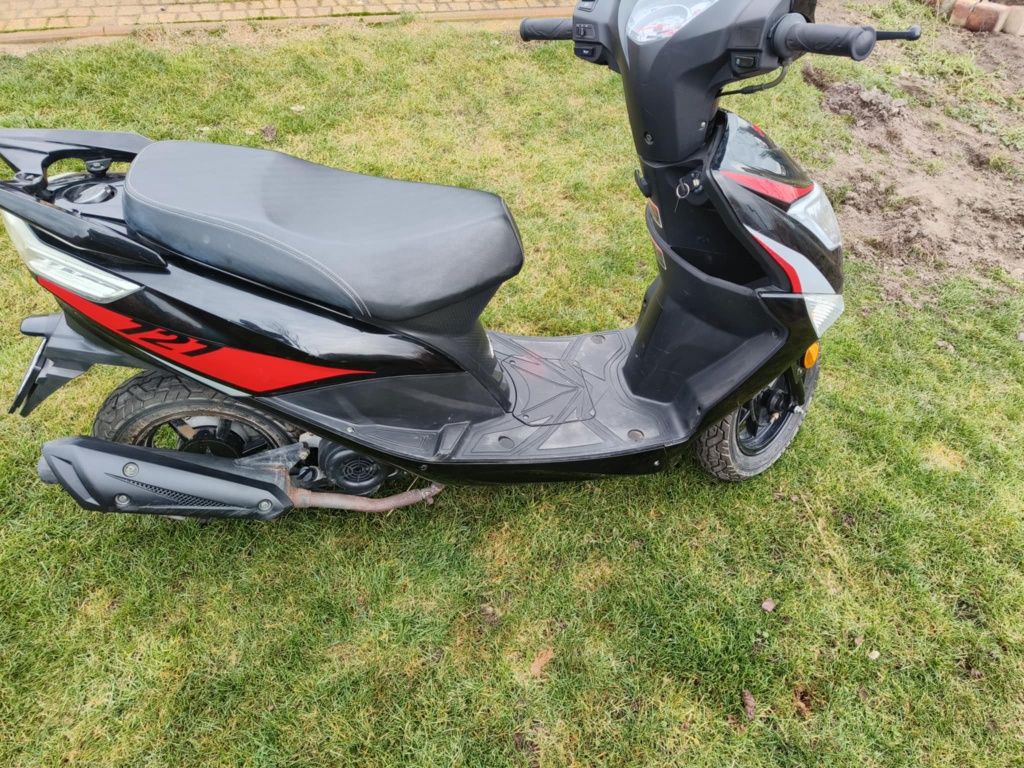 Skuter ROMET 727 Premium