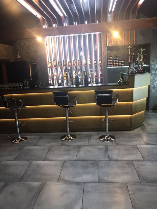 Двери,  мебель, под заказ из массива дерева