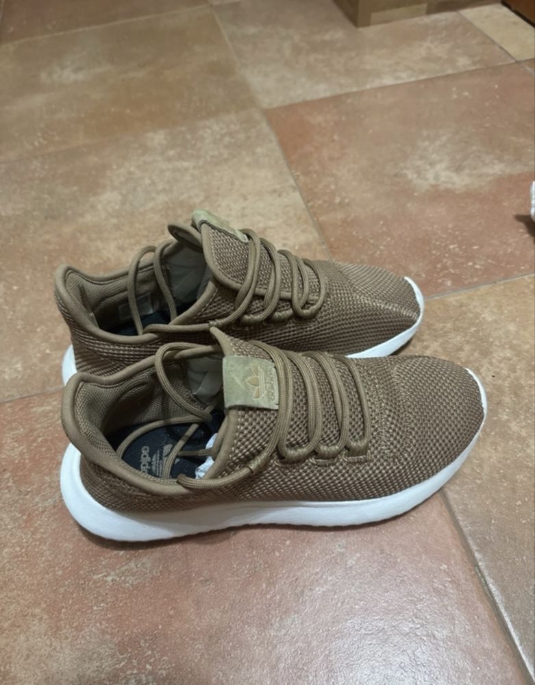 Adidas Tubular - Bege