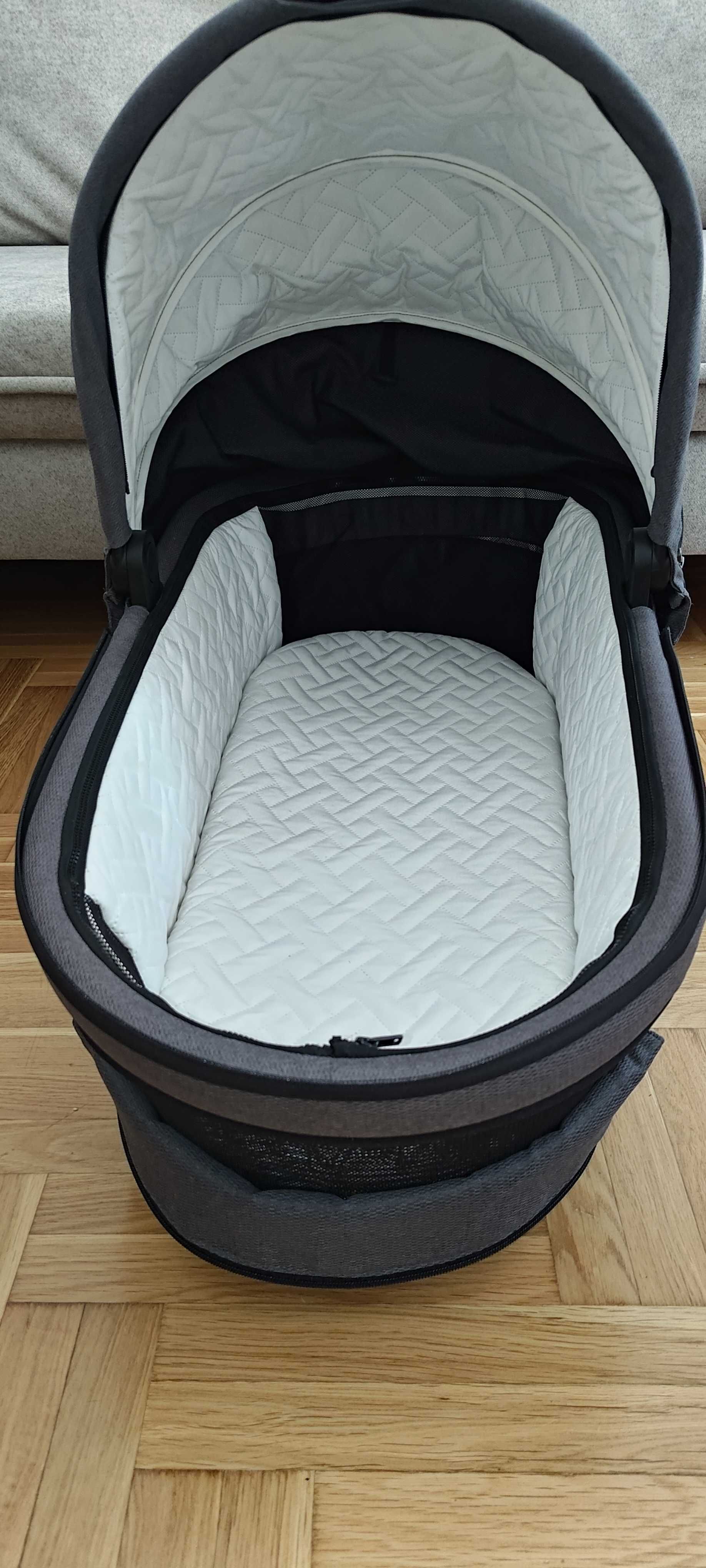 Wózek dziecięcy Muuvo Quick 3.0 spacerówka + gondola + dodatki