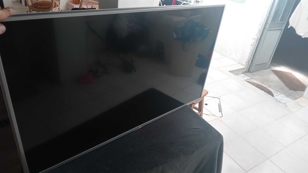 Tv  LG 42 polegada. Com defeito
