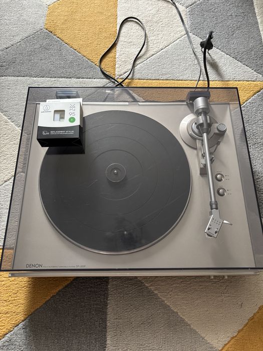 Gramofon Denon DP300F Automat z funkcja manuala.