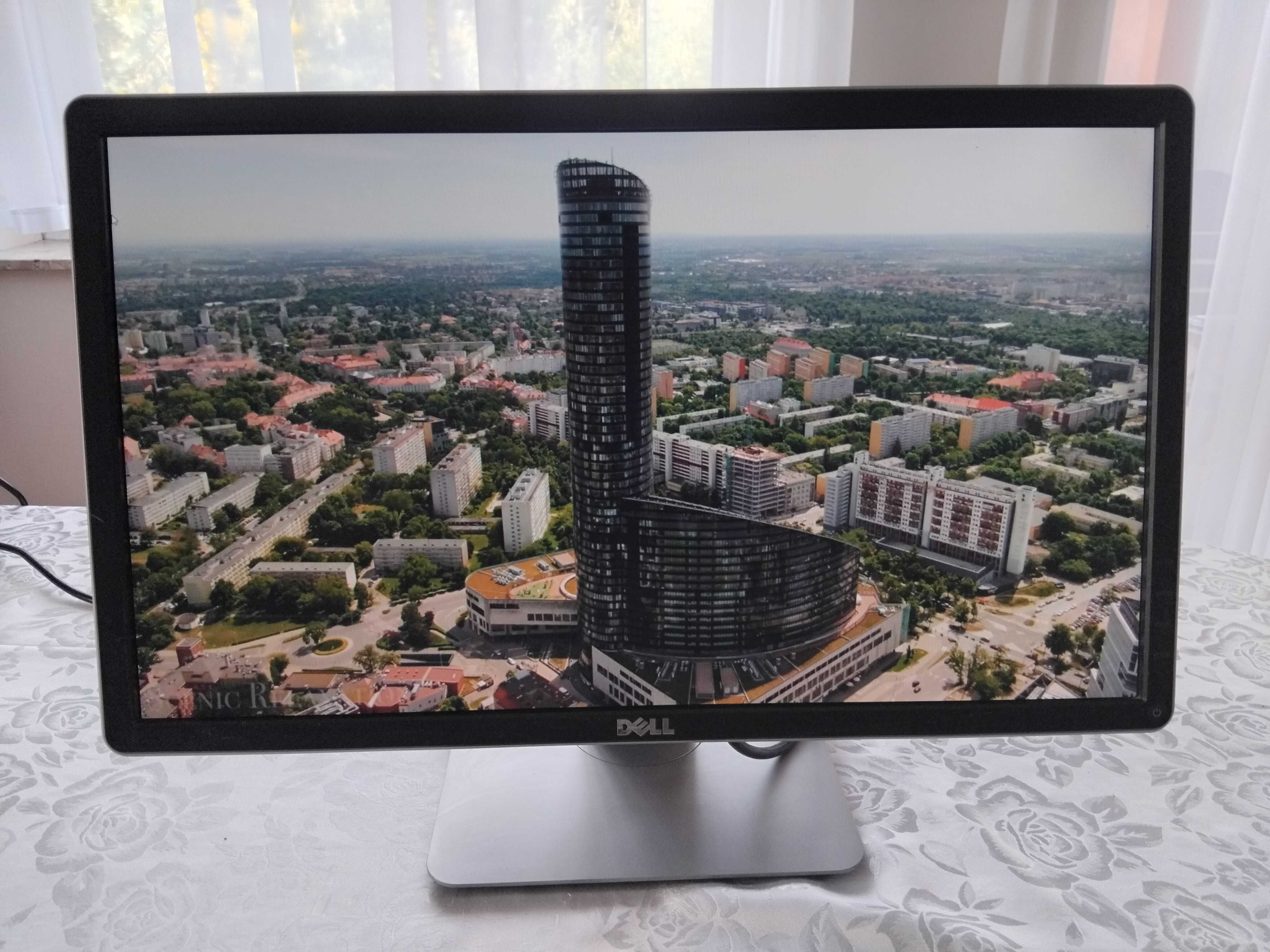 Monitor Dell 22" P2212Hb pivot dvi vga hdmi 1920 x 1080 Full HD