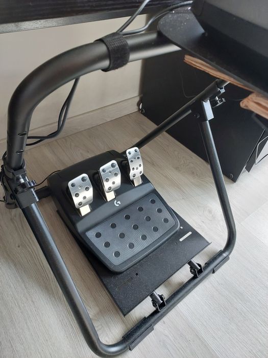 Logitech G923 (Xbox/PC) + shifter e suporte