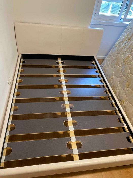 Cama de Casal 200x160 + Colchão