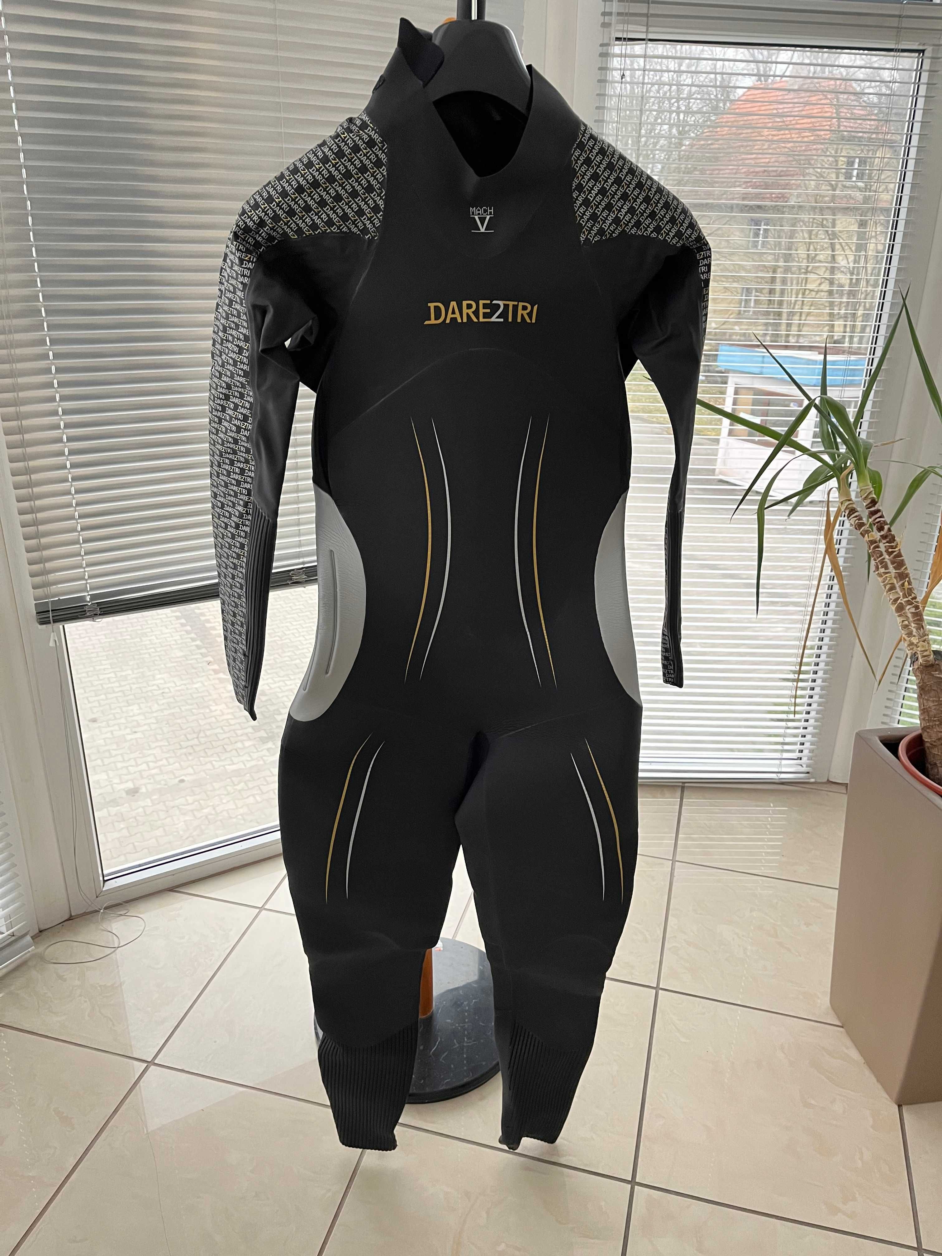 Nowa pianka do triathlonu Dare2Tri model Mach5