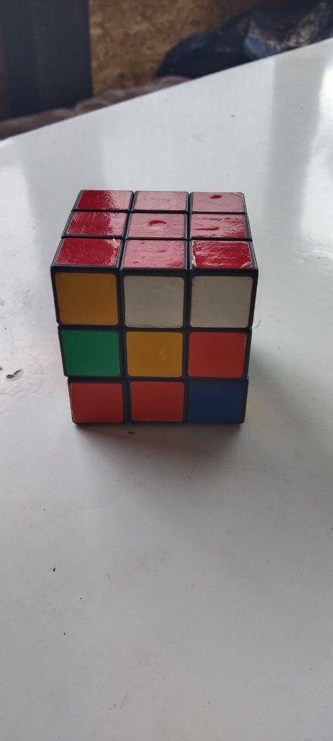 Кубик  рубика ..